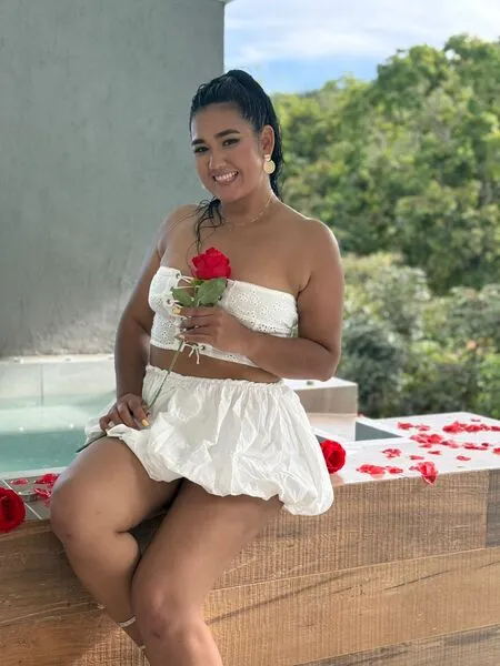 Live sex webcam photo for BETTY_BOOGB #7832555