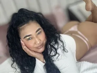Live sex webcam photo for BETTY_BOOGB #8507991