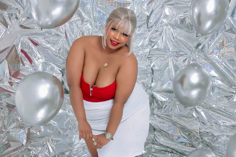 Live sex webcam photo for AishaReed #6630467