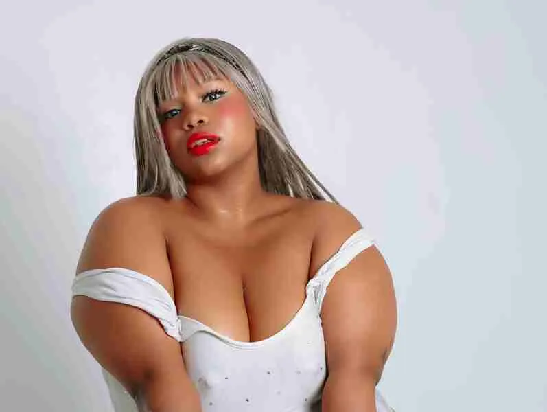 Live sex webcam photo for AishaReed #6980102