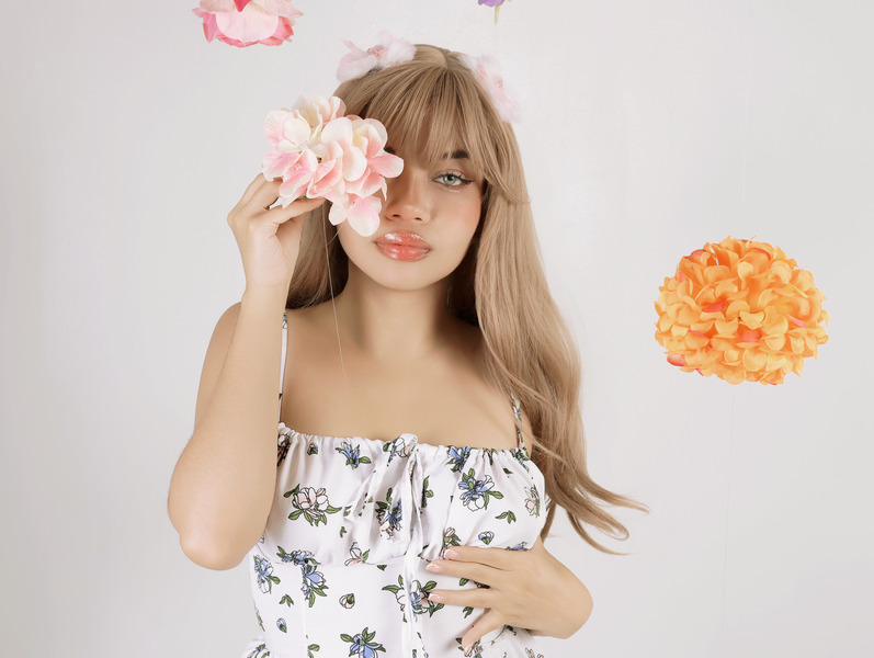 Live sex webcam photo for LiliMays #7025885