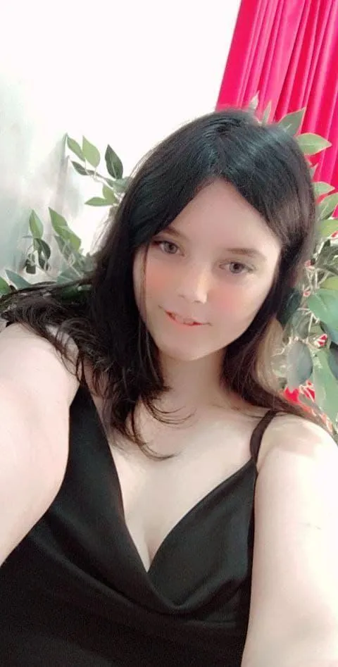 Live sex webcam photo for LitttleShyyy #7210585