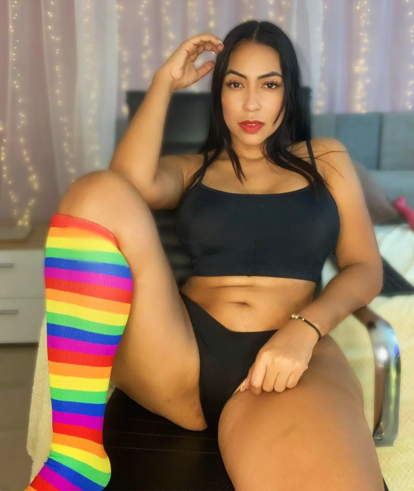Live sex webcam photo for Cataliinamuss #7905782