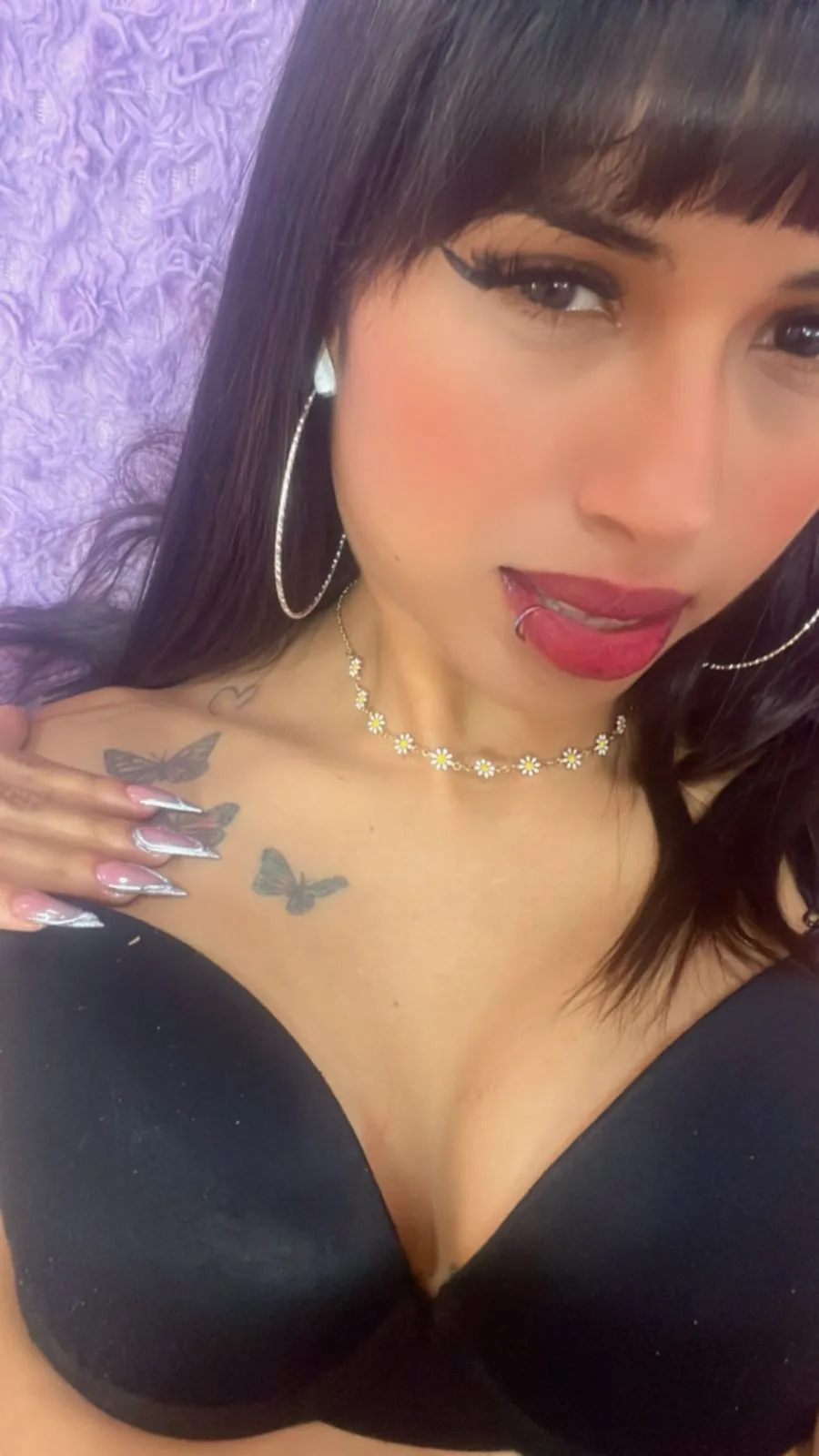 Live sex webcam photo for Nicol_Tylor #7813207