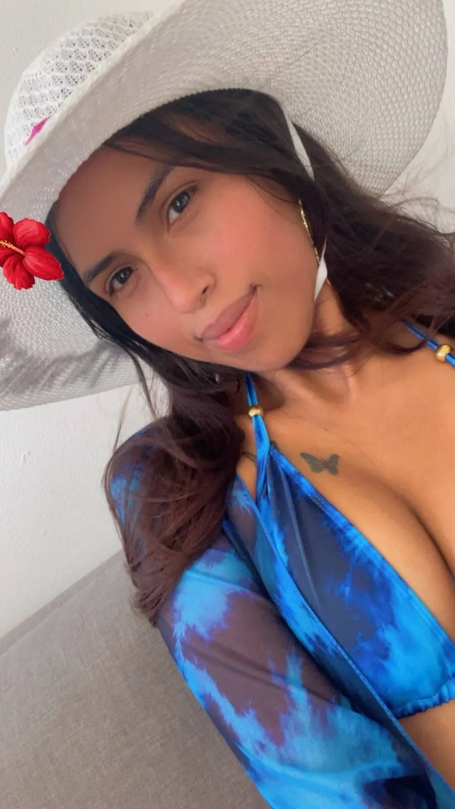 Live sex webcam photo for Nicol_Tylor #8644845