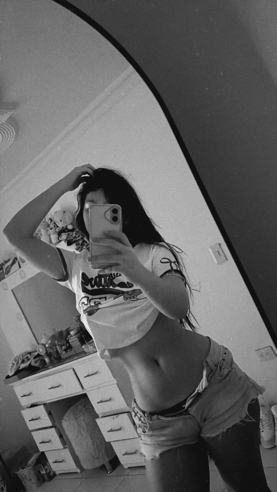 Live sex webcam photo for littleezoee #8725838