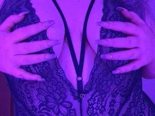 Live sex webcam photo for RacyRoseXoX #6884406
