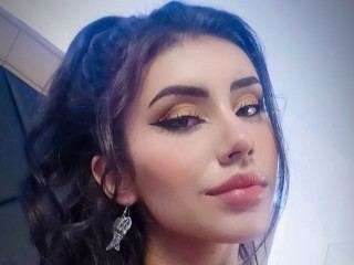 Live sex webcam photo for YennettSphinx #6504374