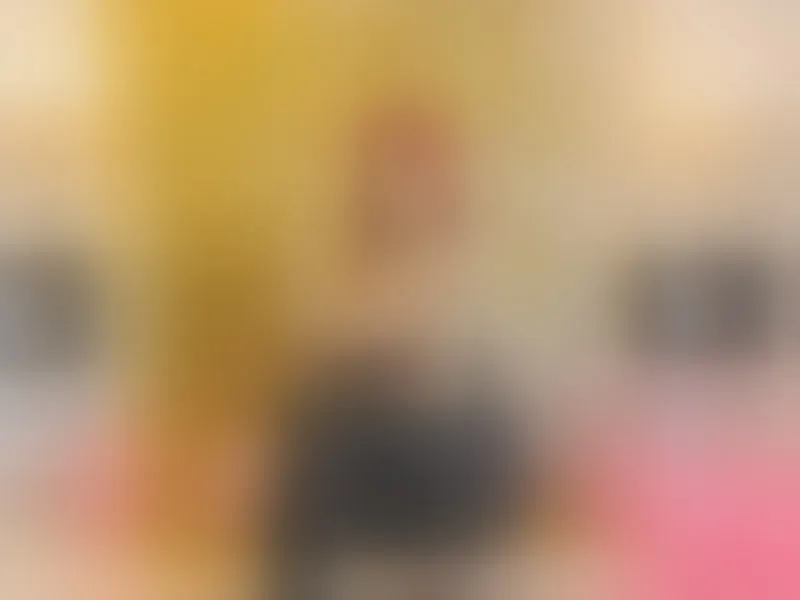 Live sex webcam photo for VictoriaField #7773409