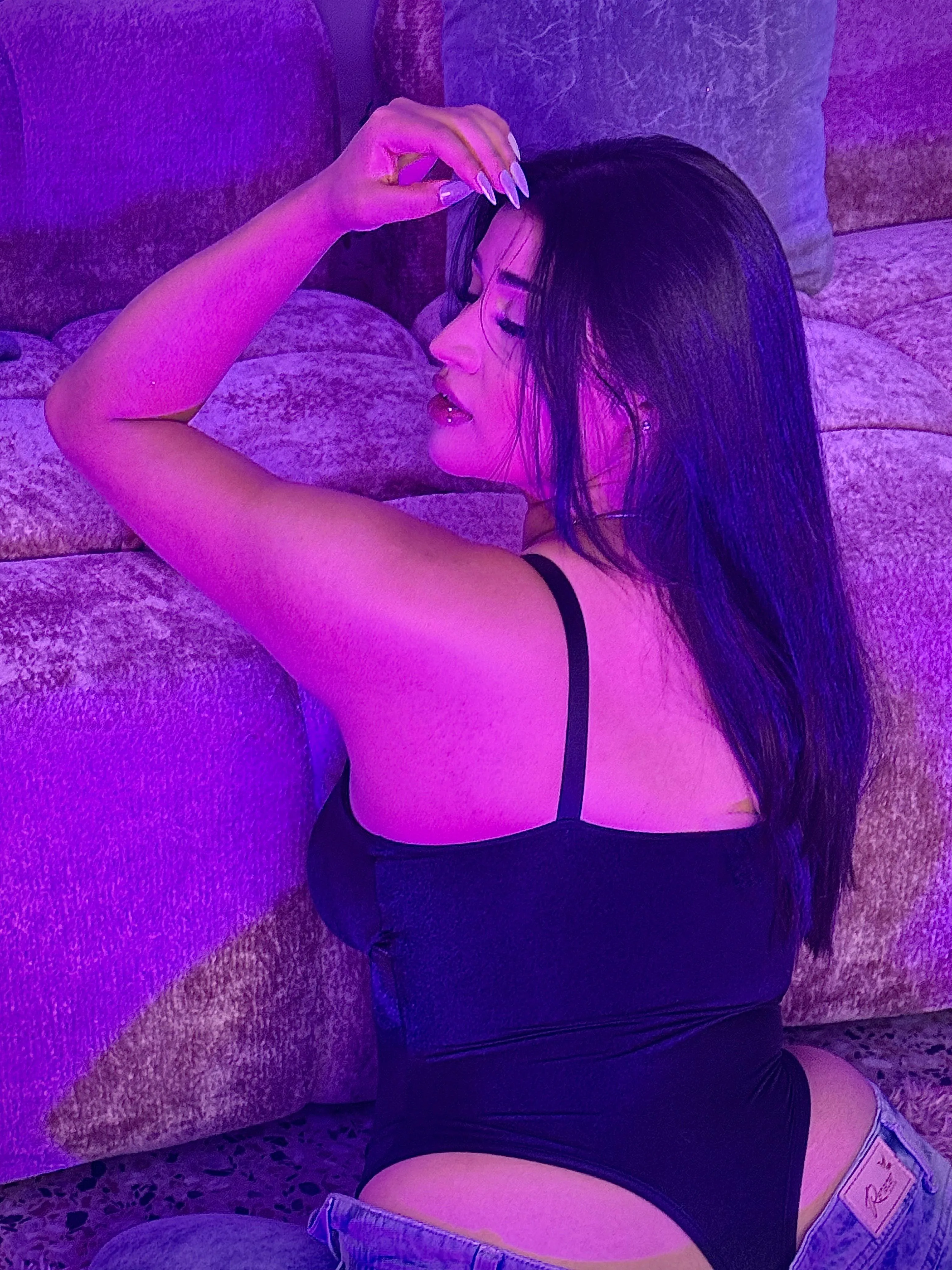 Live sex webcam photo for VenusCris #8704053