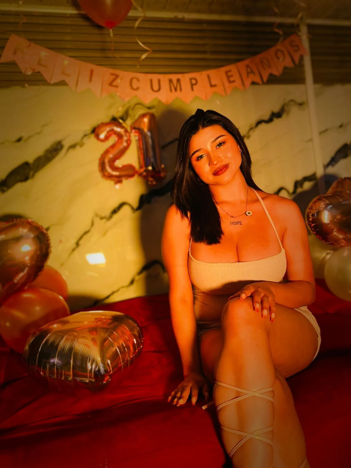 Live sex webcam photo for VenusCris #7864848