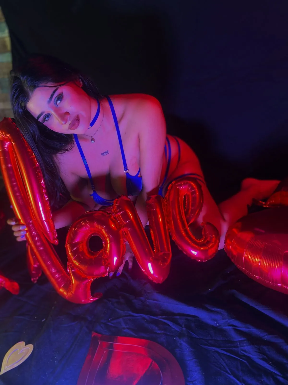 Live sex webcam photo for VenusCris #8259441