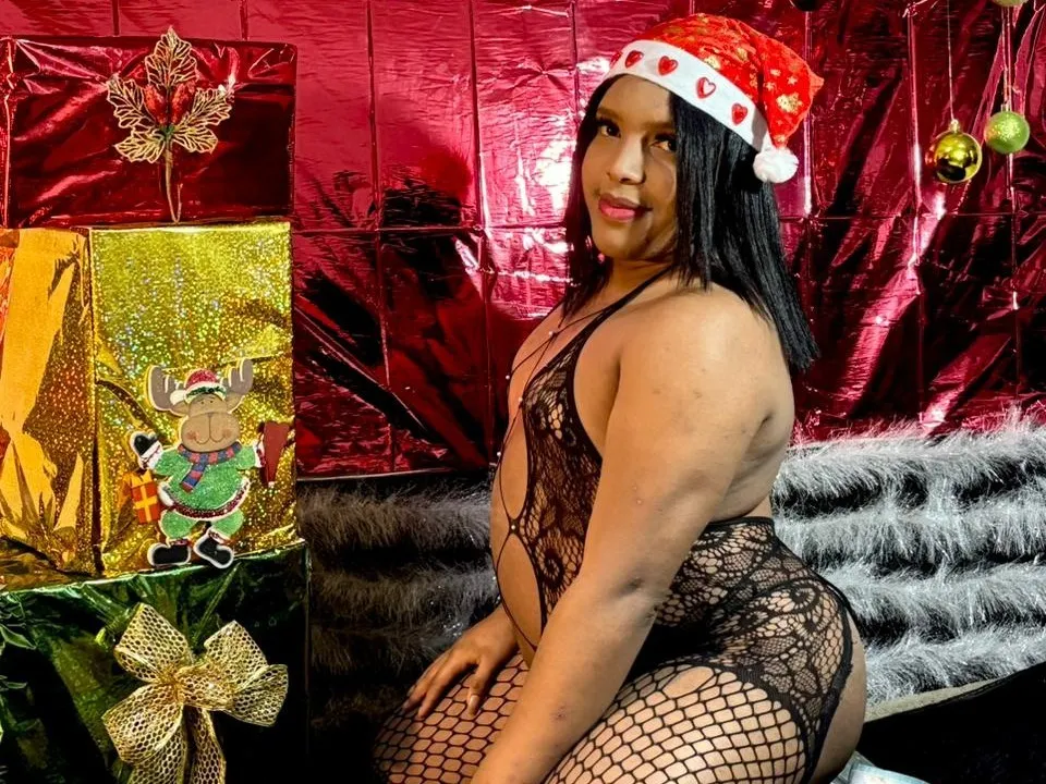 Live sex webcam photo for Shanaya_KopsRX #8308039
