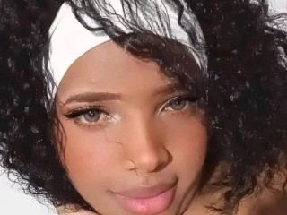 Live sex webcam photo for Shanaya_KopsRX #6406774
