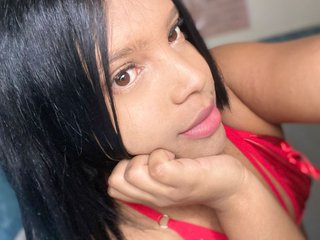 Live sex webcam photo for Shanaya_KopsRX #7404089