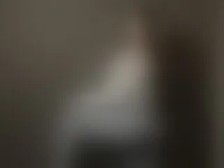 Live sex webcam photo for AmelyRuiz #8260928