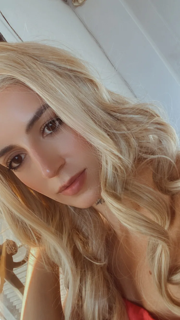 Live sex webcam photo for Nikyastark #7291709