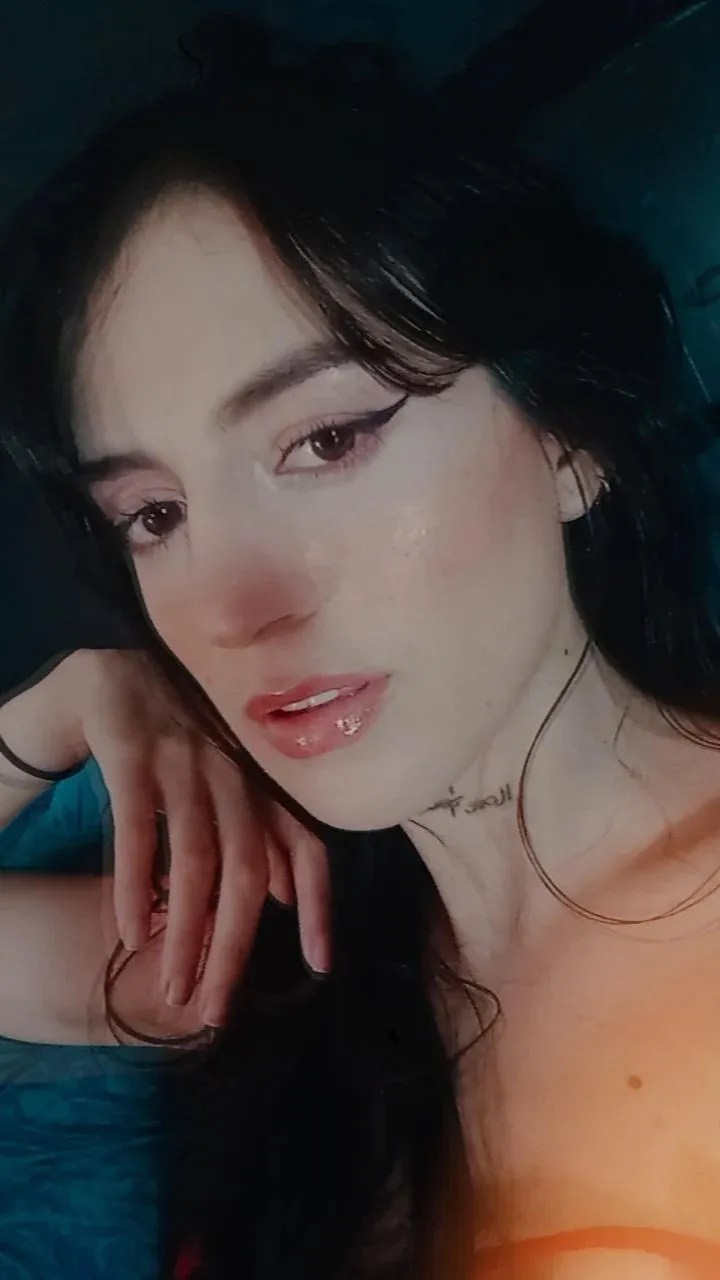 Live sex webcam photo for Nikyastark #7291630