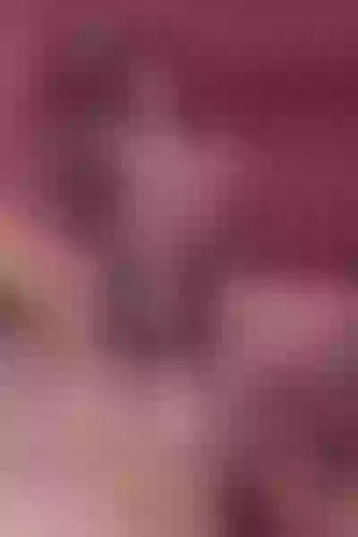 Live sex webcam photo for RubiKayale #7917877