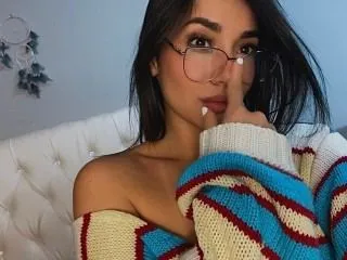 Live sex webcam photo for EmiiliaFerrer #6454776
