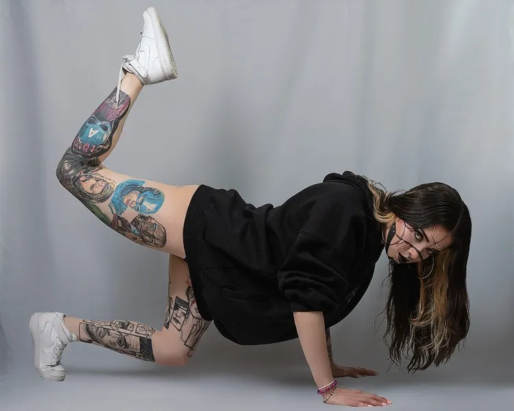 Live sex webcam photo for HannahMolly #7926289