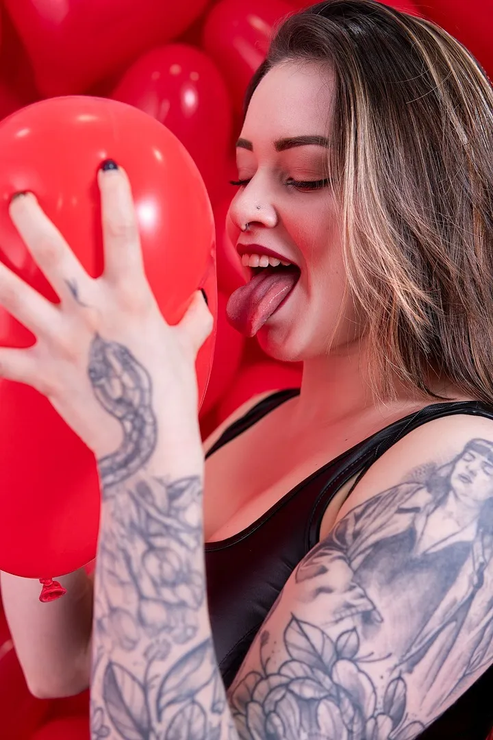 Live sex webcam photo for HannahMolly #7926262