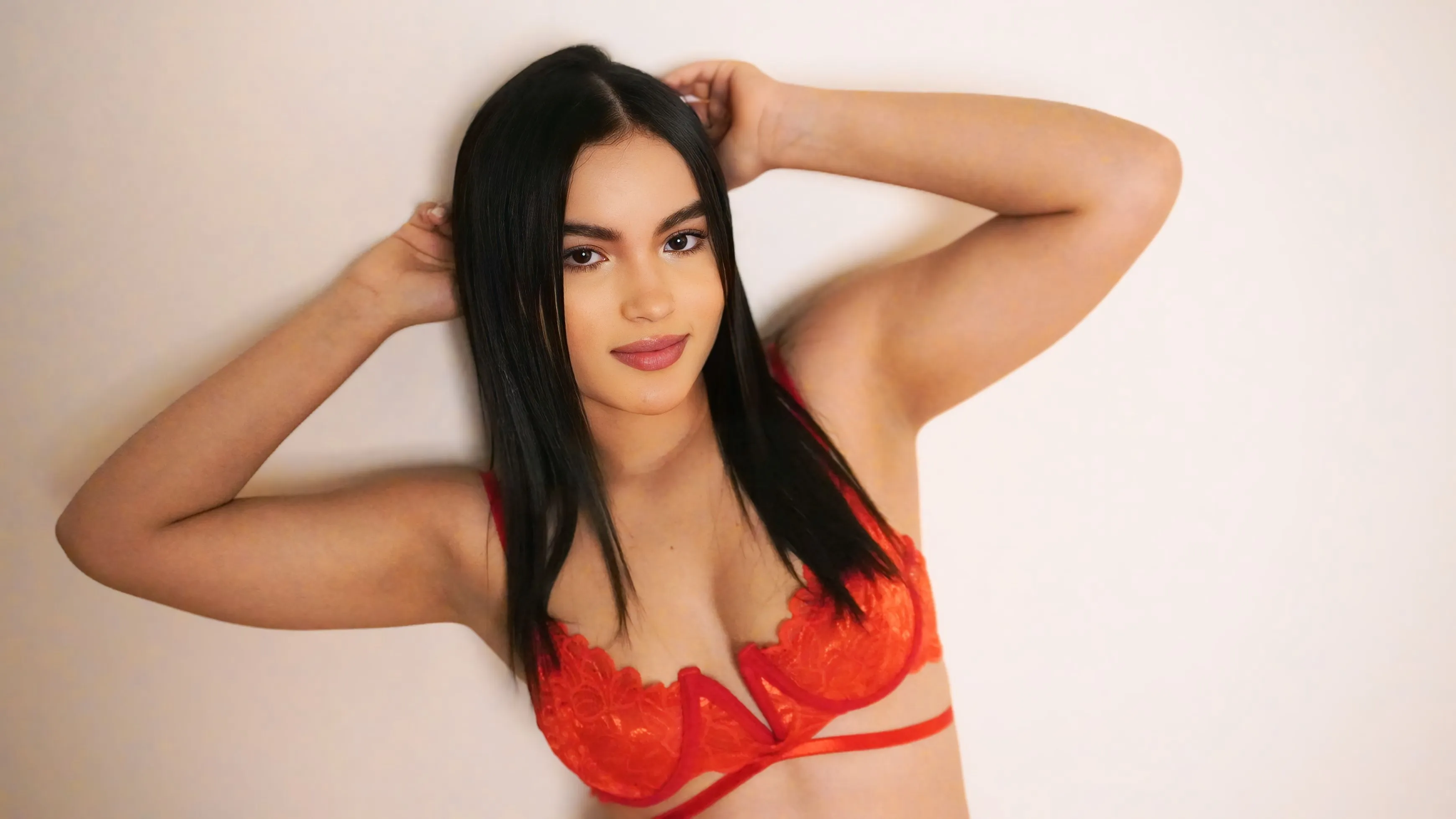 Live sex webcam photo for MiaaPalmer #7356581