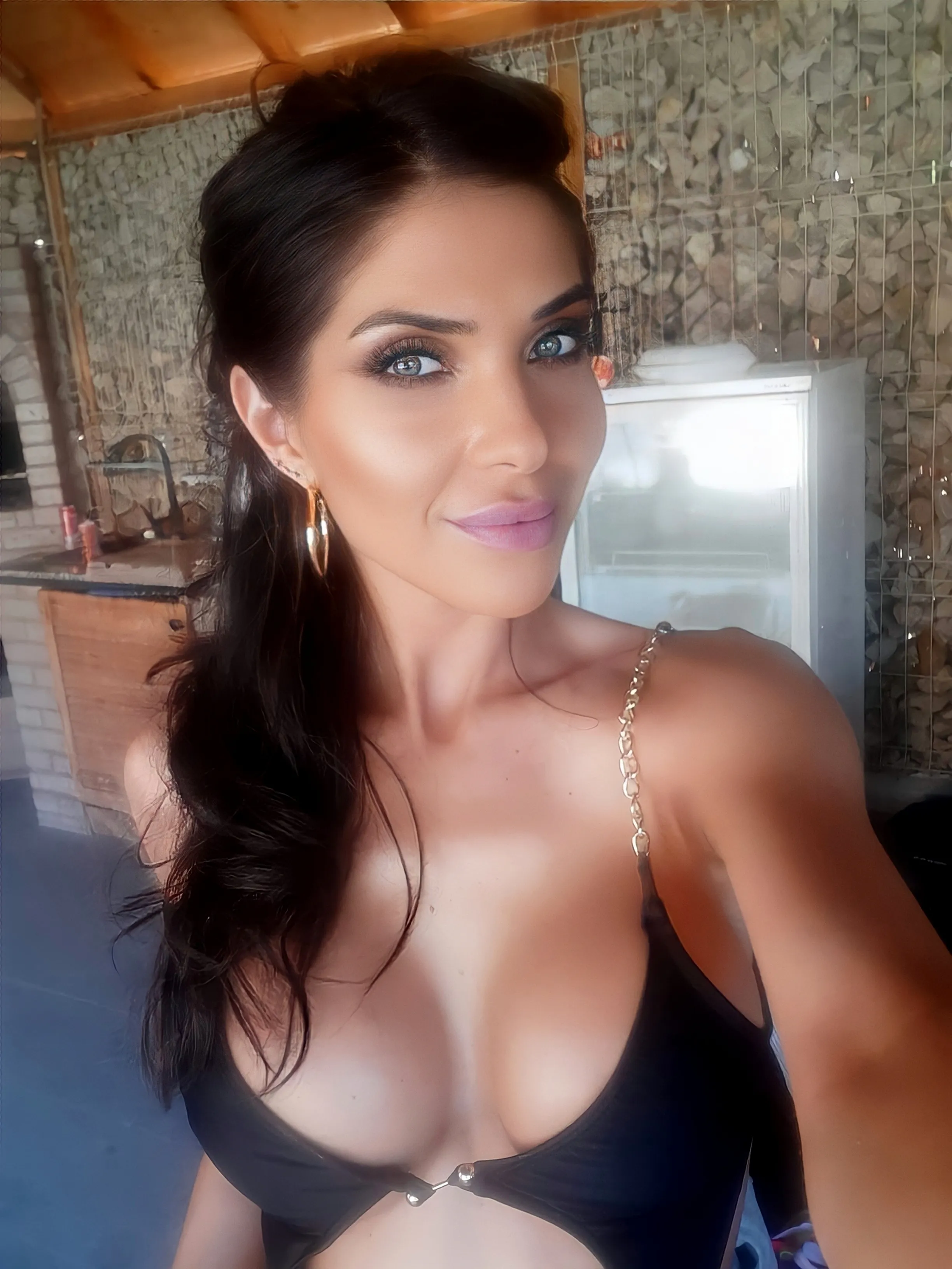 Live sex webcam photo for KinsleyCatalinaaa #7248302