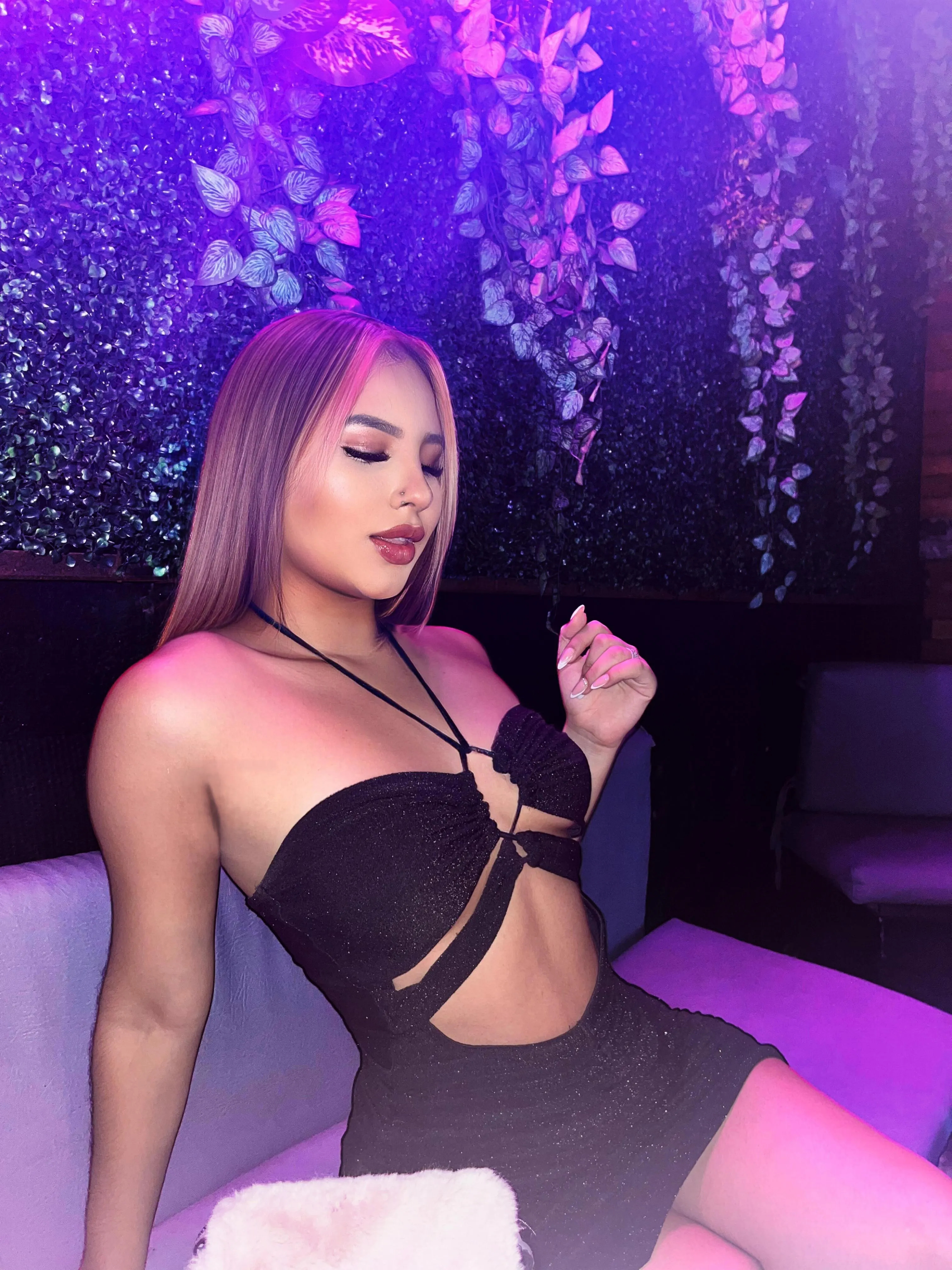 Live sex webcam photo for NataScott #7895780