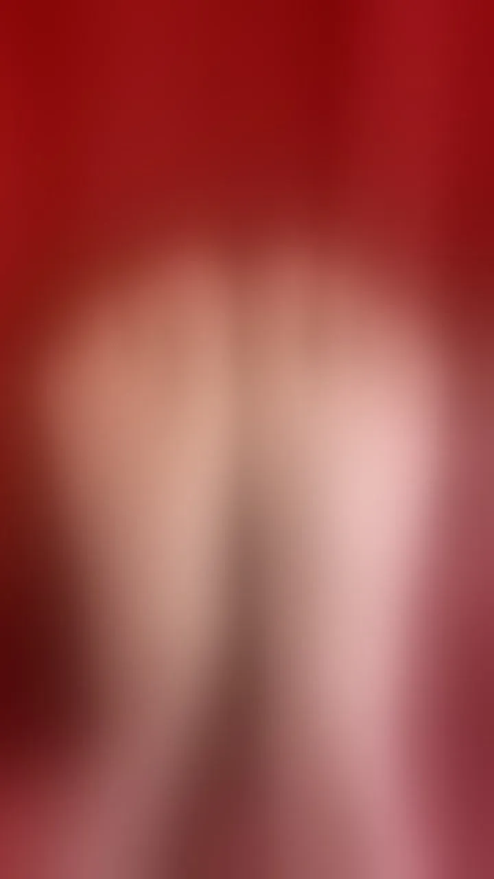 Live sex webcam photo for Cloefive #7482628