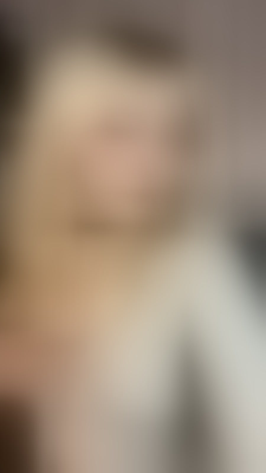 Live sex webcam photo for Cloefive #7482623
