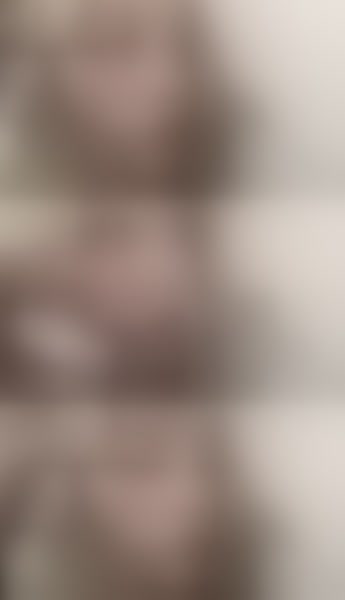 Live sex webcam photo for Cloefive #7482636