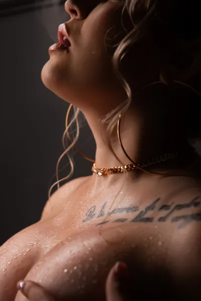 Live sex webcam photo for CristalHank #7310008