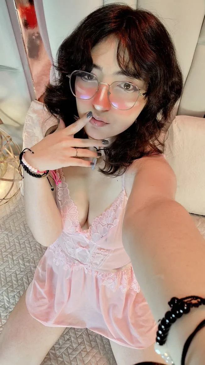 Live sex webcam photo for SaraMartini22 #8480522