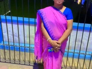 Live sex webcam photo for IndianMoumita24 #6527746
