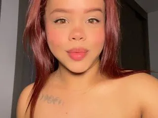 Live sex webcam photo for littlee_sophiee #8607679