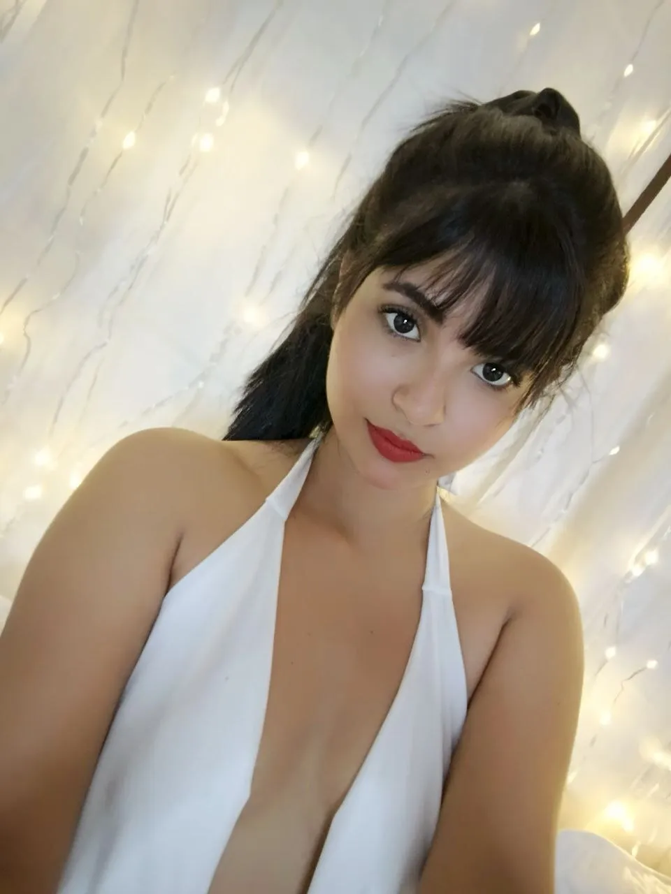 Live sex webcam photo for AngellaDevi #8099118