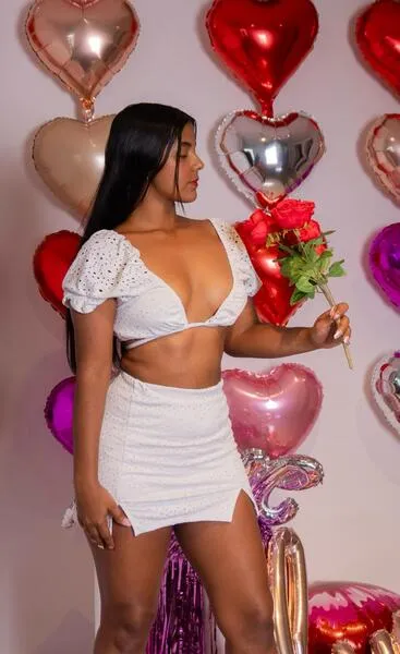 Live sex webcam photo for JANYLOVE #8307494