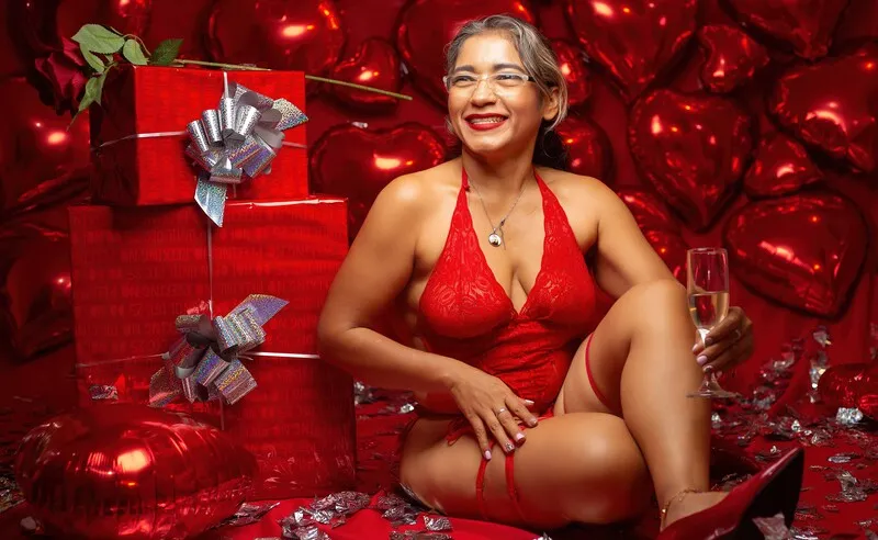 Live sex webcam photo for mature_bigass #8089248