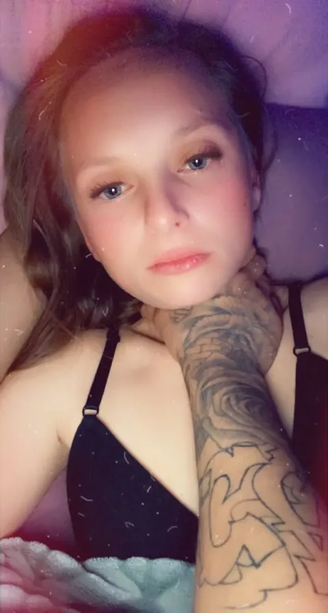 Live sex webcam photo for Ashley699 #6632475