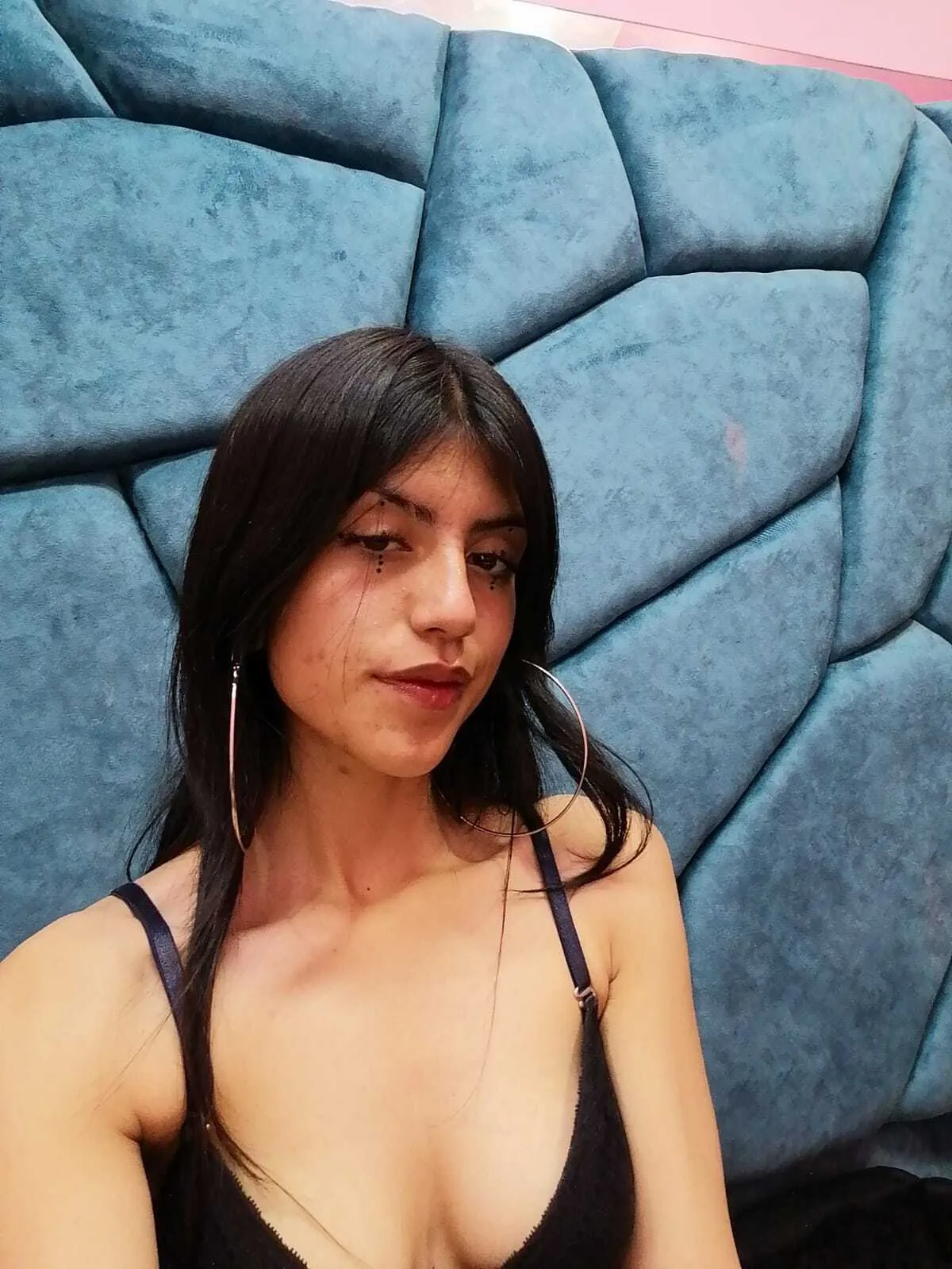 Live sex webcam photo for MorganaSmitt #7867125