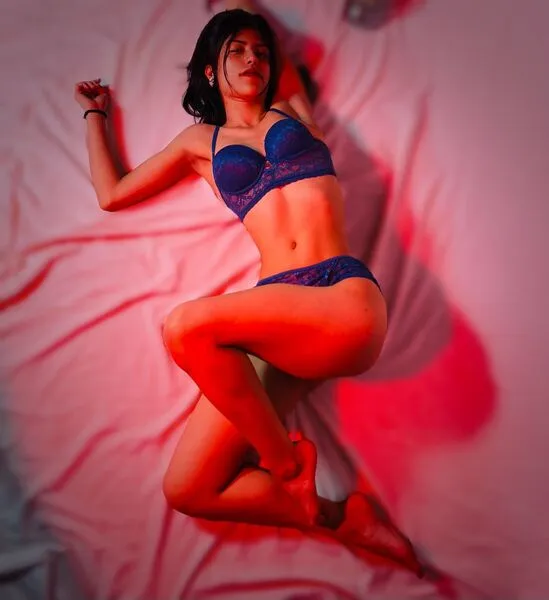 Live sex webcam photo for MorganaSmitt #7867184