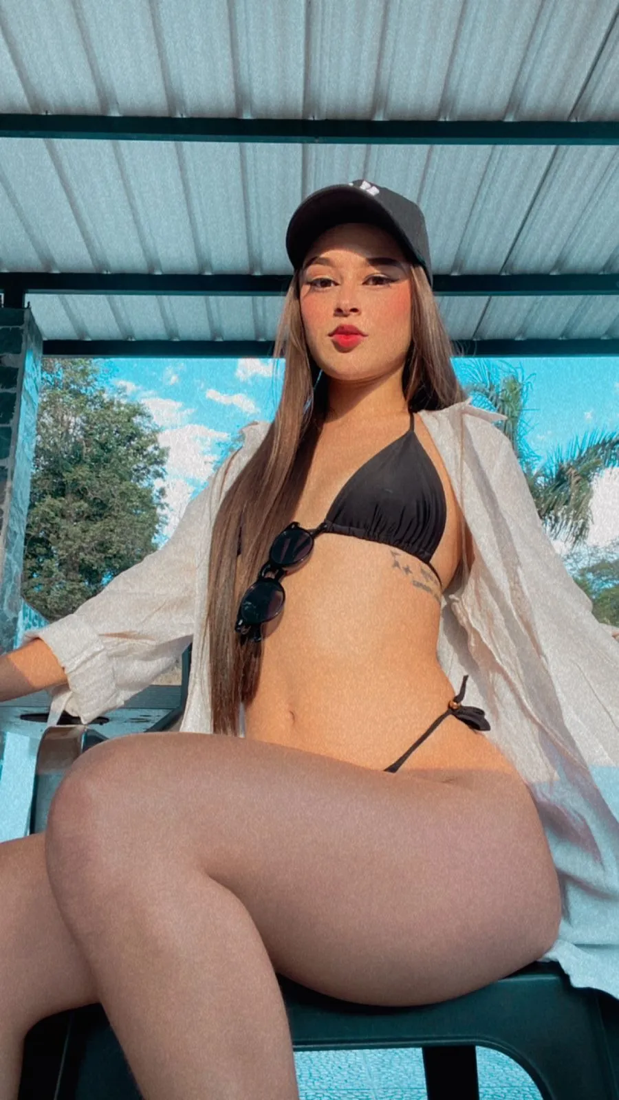 Live sex webcam photo for ShainaVaasquez #7302672