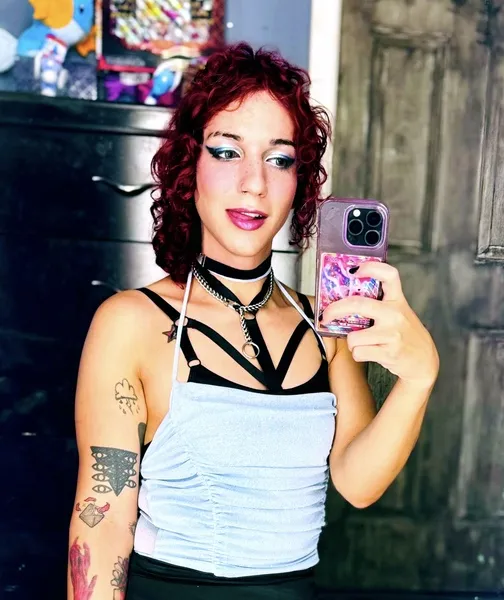 Live sex webcam photo for avamoonxxx #6939044