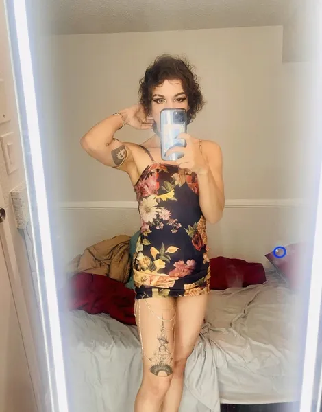 Live sex webcam photo for avamoonxxx #6939045