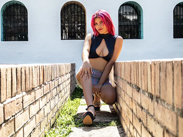 Live sex webcam photo for AfroditaMoore #7860825