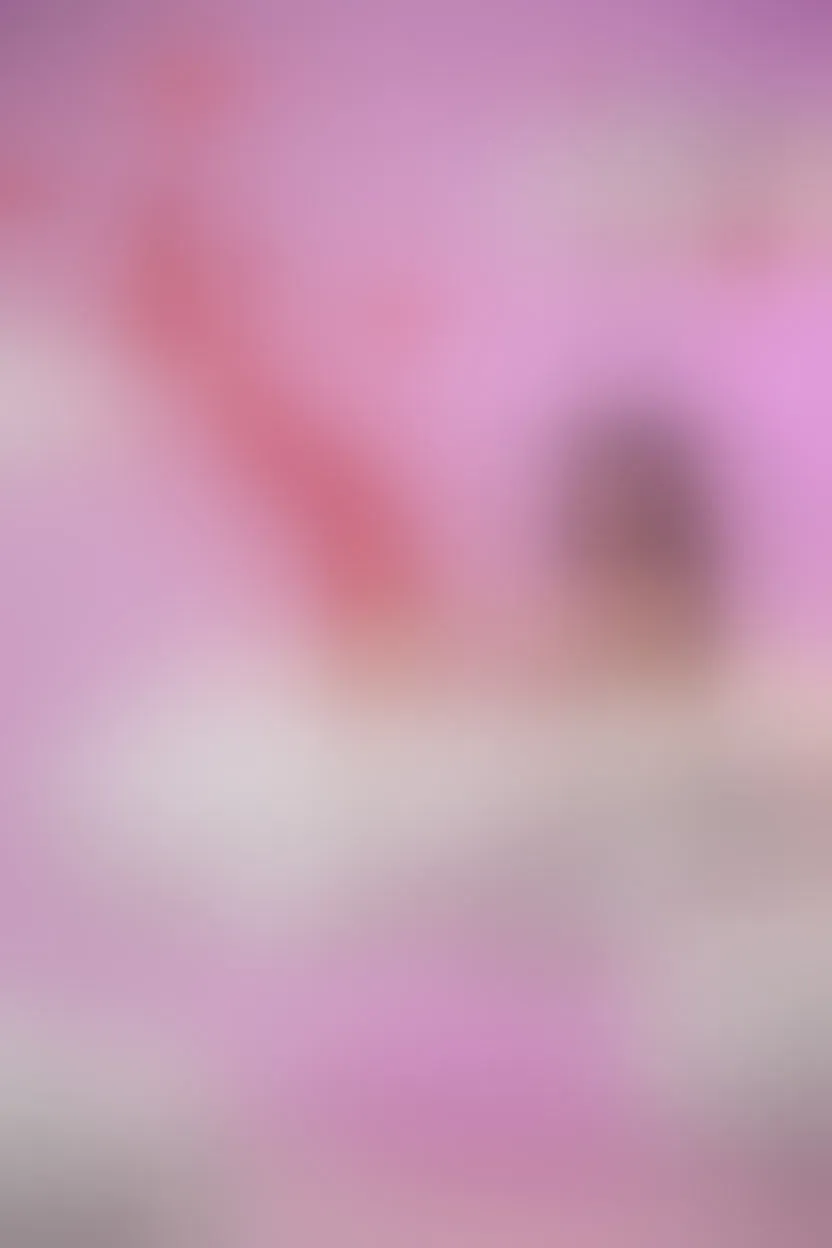 Live sex webcam photo for IzzySkye #8239418