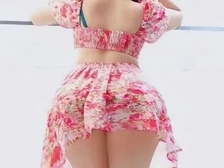 Live sex webcam photo for Alinee37 #8526051