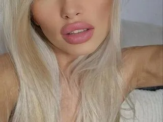 Live sex webcam photo for IsaVelvetxxx #6955535