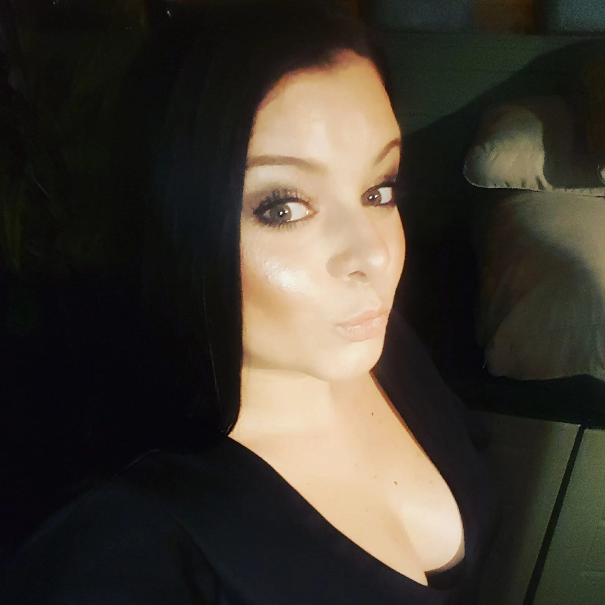 Live sex webcam photo for NaughtyWifeUK #7417772